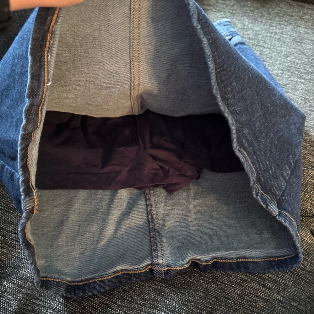 Denver Hayes Denim Blue Skirt - Picture 5 of 7